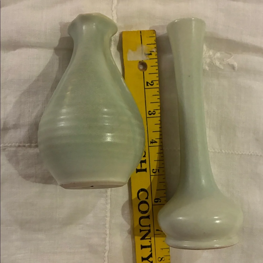 Red-Wing USA Easter Green Ceramic Vases Set/2 Redwing VTG Lithe RS Lang Indented